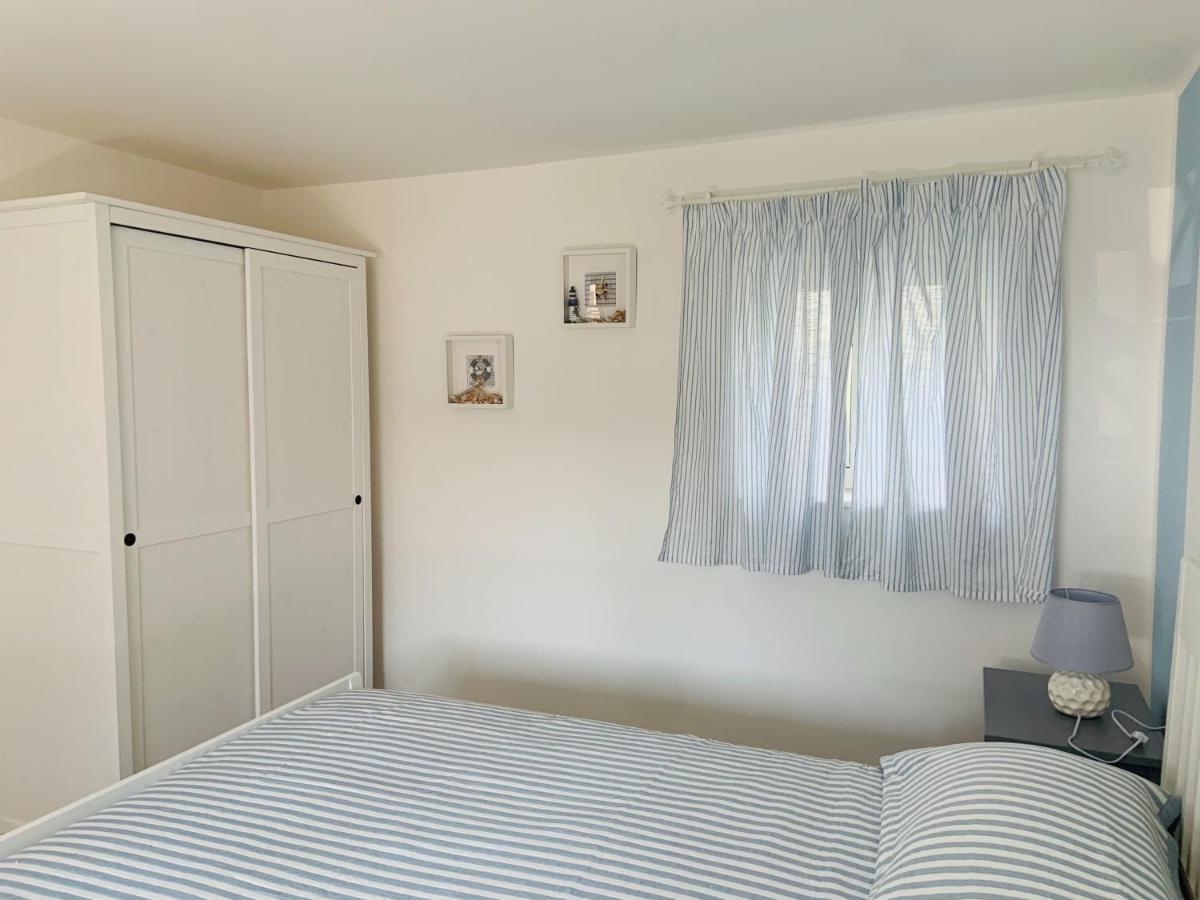 Edoardo E Franca Apartment Minturno Bagian luar foto